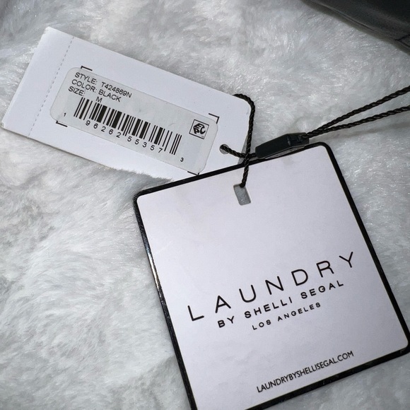 Laundry by Shelli Segal Quilted Leather Jacket - Picture 3 of 3